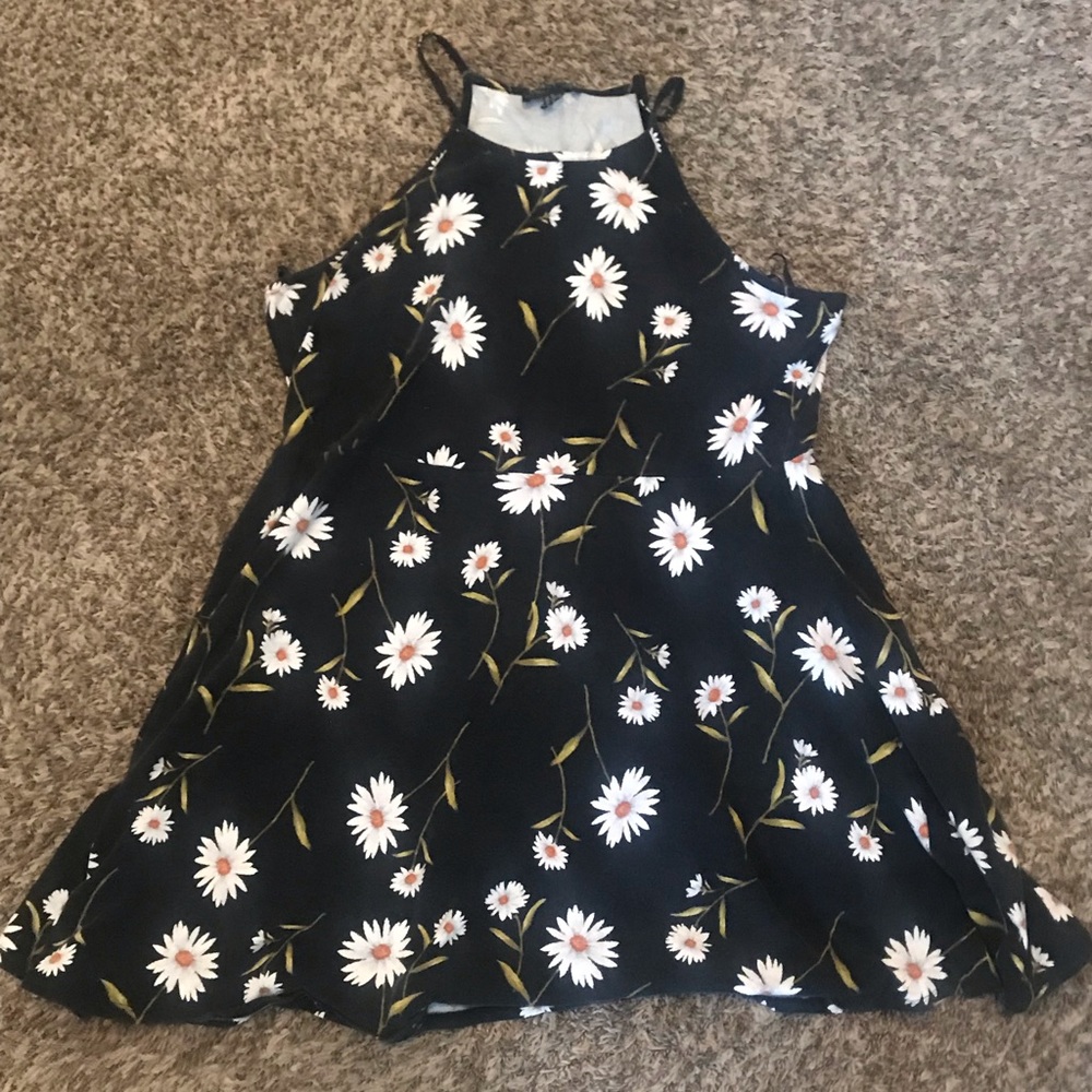 *forever 21+* 🌼🌼stretch daisy dress 🌼🌼